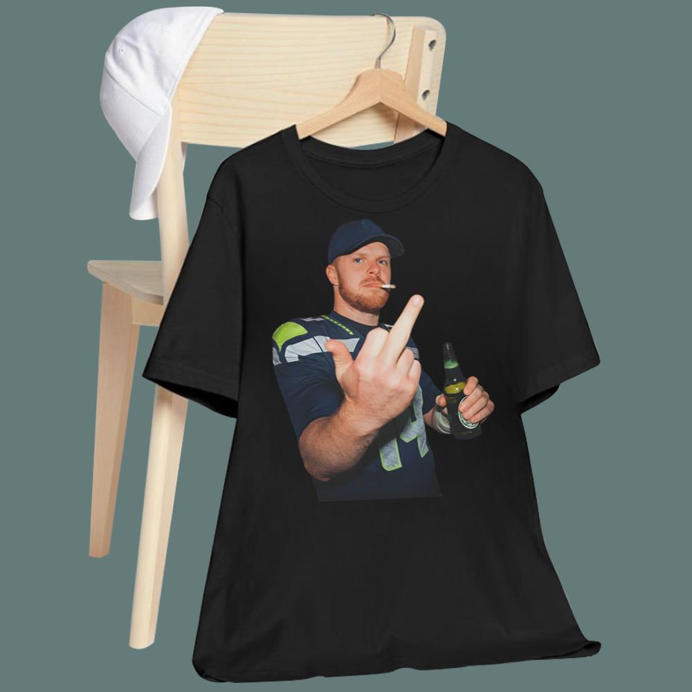 Ernest Jones Sam Darnold Middle Finger T-Shirt - TeeDragons