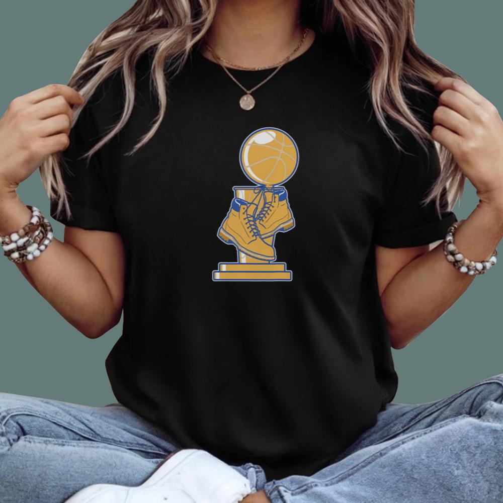 New York Trophy And Boots T-Shirt