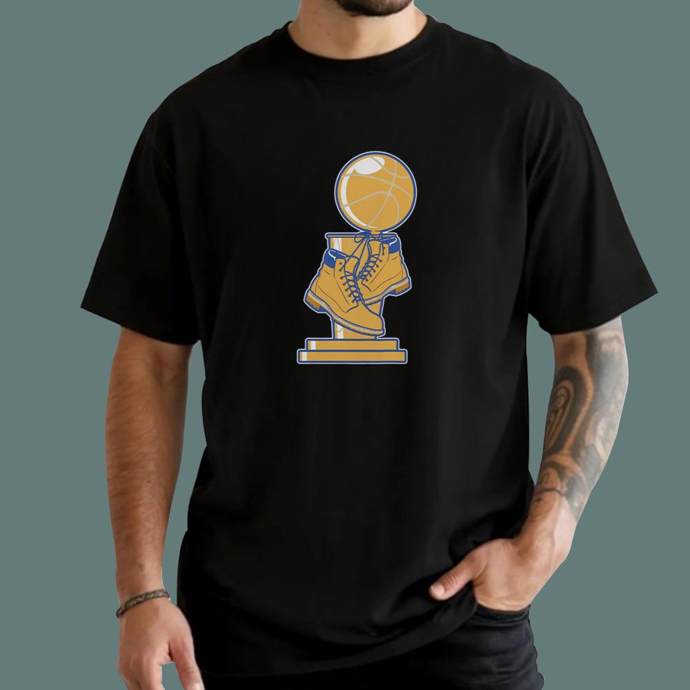 New York Trophy And Boots T-Shirt