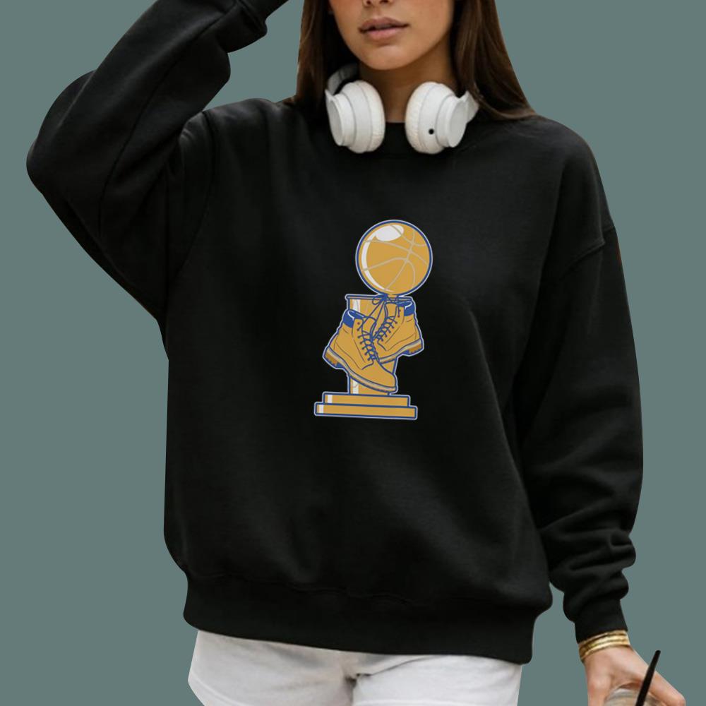 New York Trophy And Boots T-Shirt