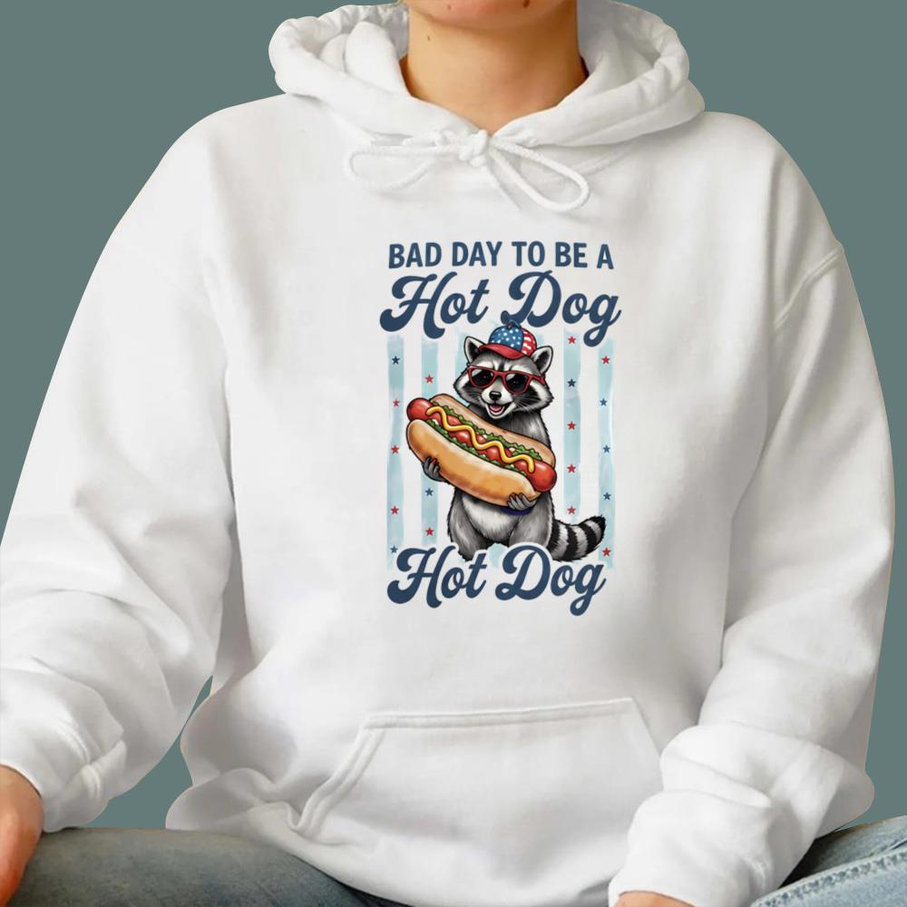 Raccoon 2026 4th Of July Hot Dog T-Shirt