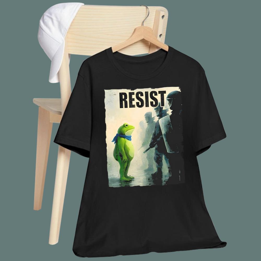 Resist Portland Frog Protest Funny Frog T-Shirt