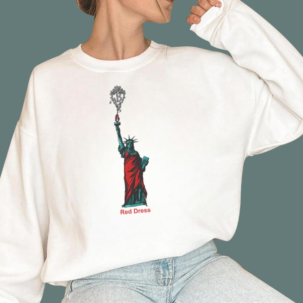Statue Of Liberty Red Dress T-Shirt
