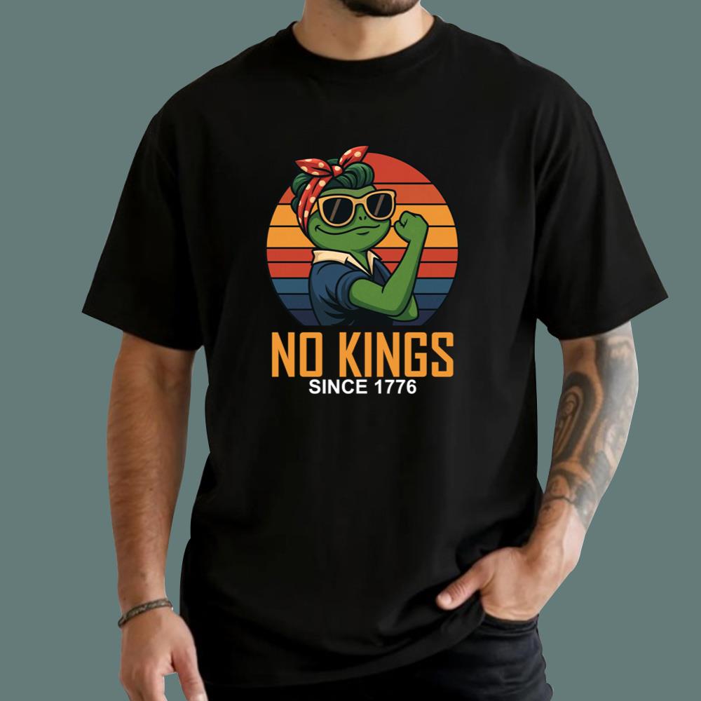 Strong Frog No Kings Since 1776 T-Shirt