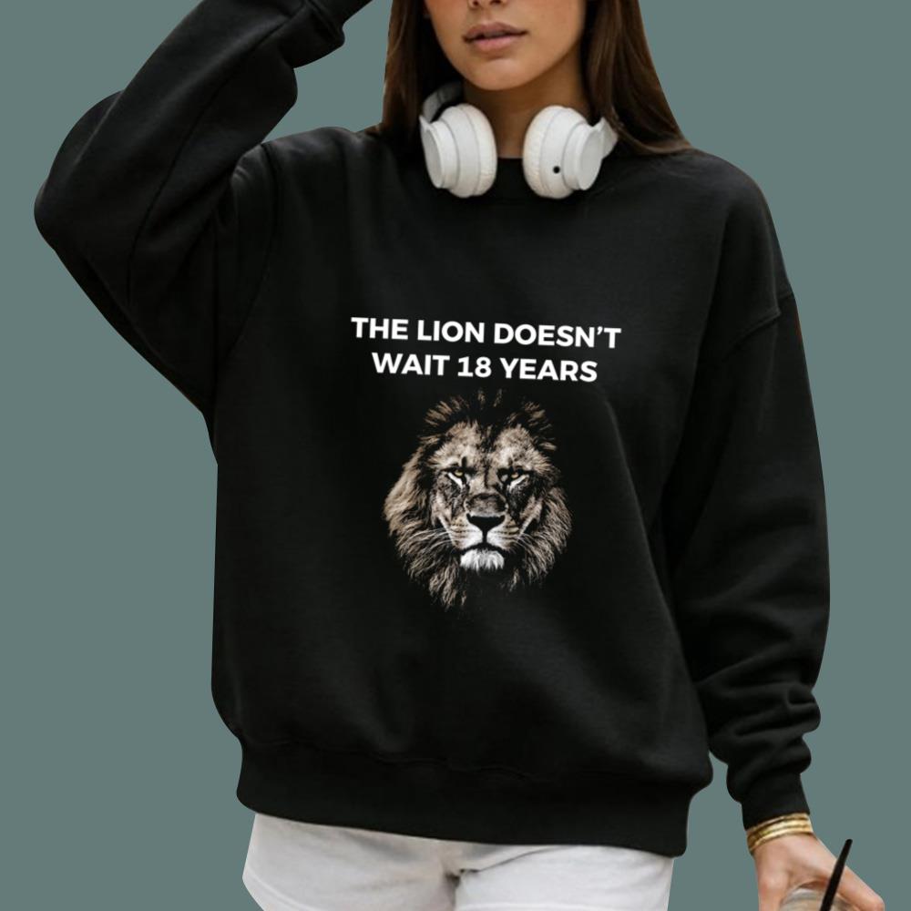 The Lion Doesn't Wait 18 Years T-Shirt